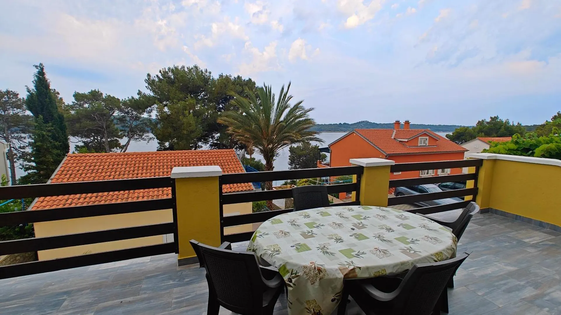 Apartments Mali Losinj - Poljana Kroatien